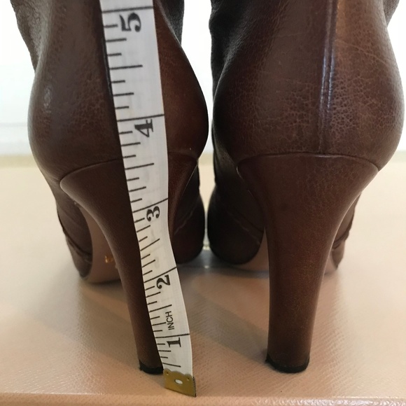 Prada boots - Picture 5 of 8